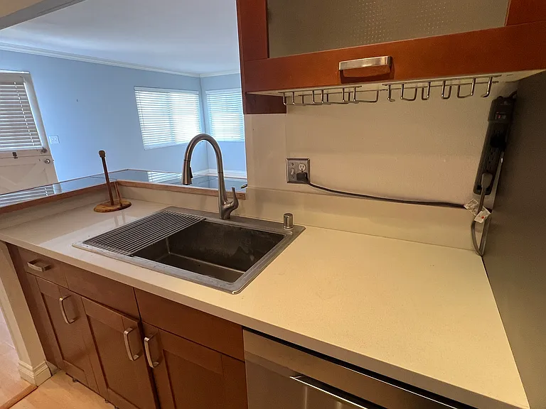 514 Marigold Ave #1/2 — Photo 7