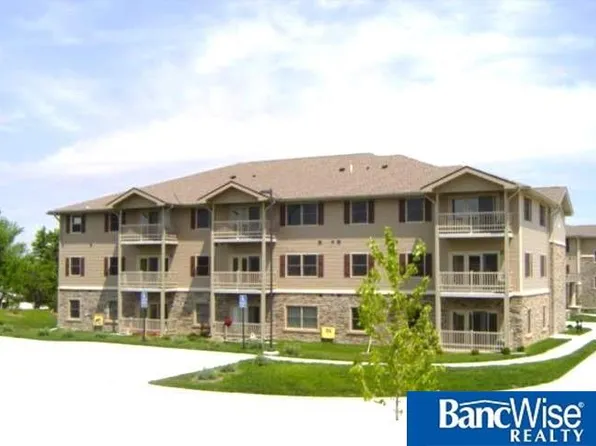 5831 Enterprise Dr APT 203, Lincoln, NE 68521