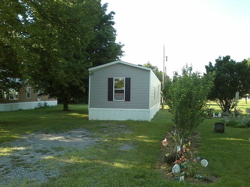 1st image of 11 Birch Ln