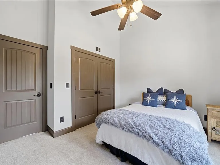 2115 Kemp Dr — Photo 23