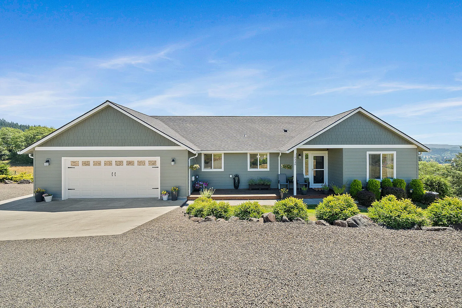 10340 Skyview Rd photo 1