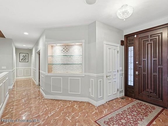 5th image of 738 Route 196