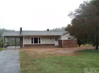3983 Collettsville Rd, Lenoir, NC 28645