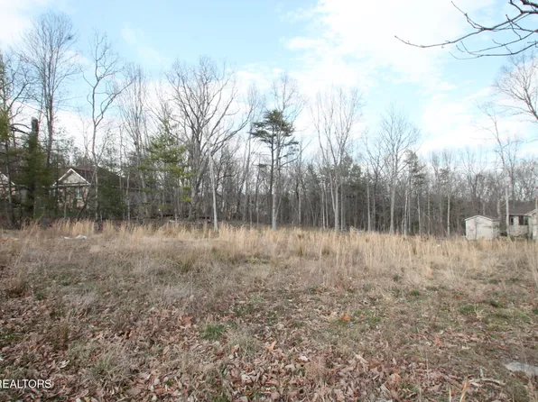 12 Walden Ridge Cir, Crossville, TN 38558