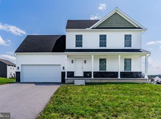 2 Brubacker Dr, Carlisle, PA 17013