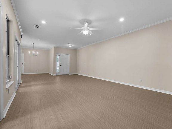 4th image of 1841 SW Paloma Ct