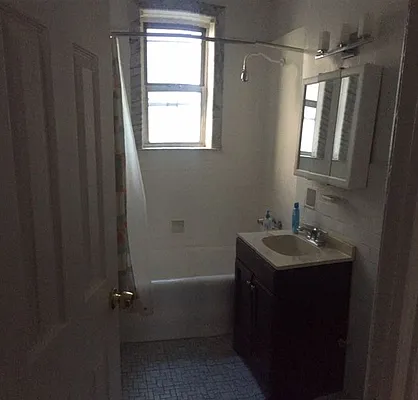 Rented by Smart NY Realty LLC | media 2
