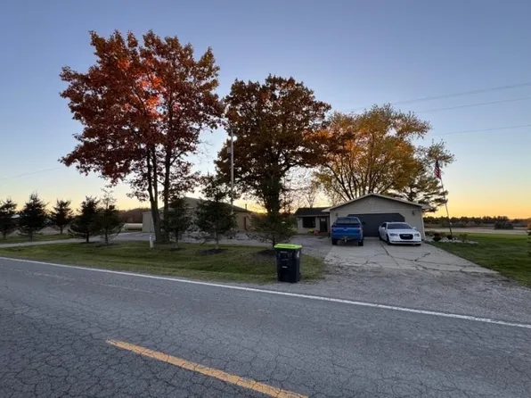 11717 N Whiteville Rd, Farwell, MI 48622