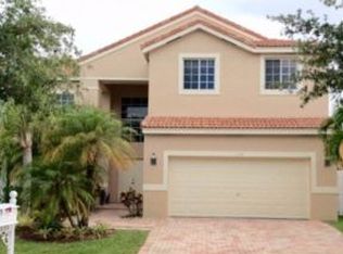 1175 Cedar Falls Dr, Weston, FL 33327