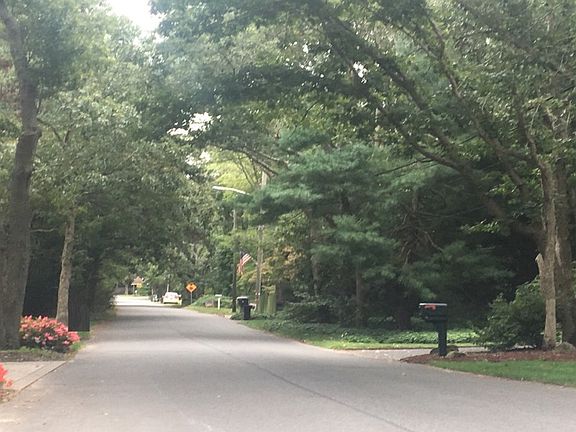 4th image of 17 Cedar Ave