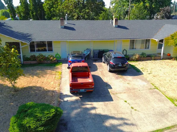 725/727 Greg Way, Eugene, OR 97404