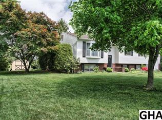 155 Brookside Ave, Hershey, PA 17033
