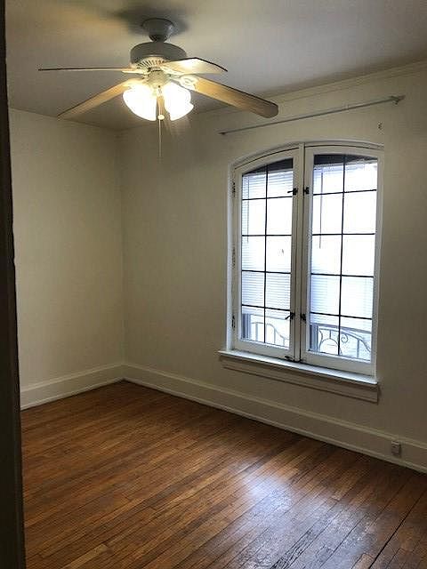 2nd image of 1512 E Royall Pl #207