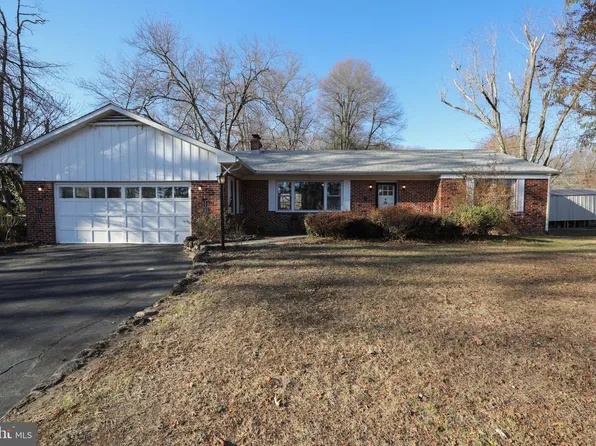 229 Mount Holly Rd, Medford, NJ 08055