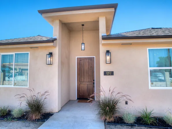 10882 Dora St, Sun Valley, CA 91352