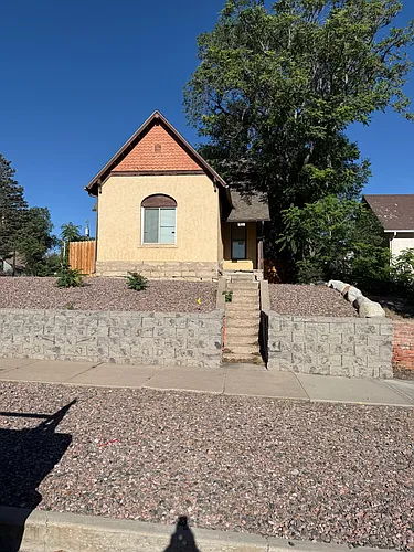 915 E Routt Ave Photo 1