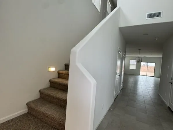 6894 E Paseo De Villalobos, Tucson, AZ 85756