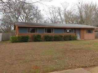 4625 Sunshine Dr, Montgomery, AL 36116
