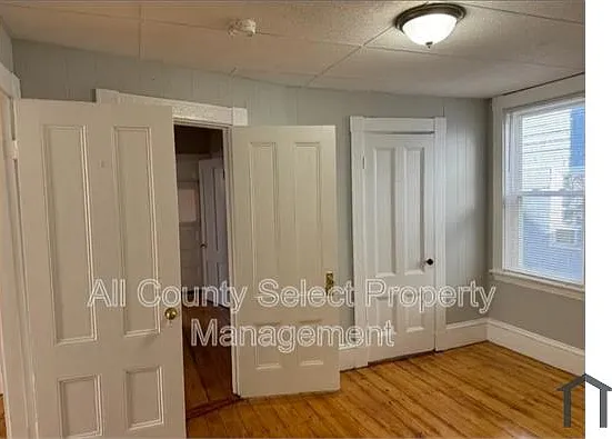 3 bed, 1158 sqft, $3,700 — Photo 3