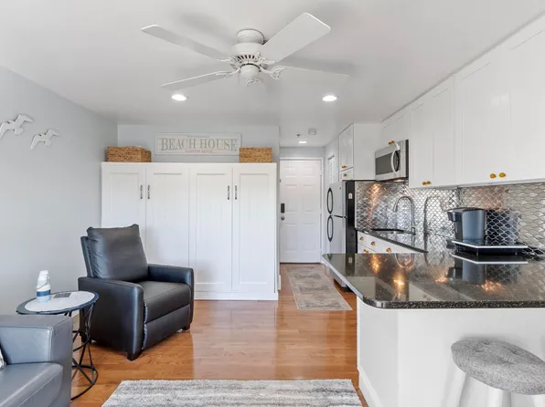550 Winnacunnet Road #313, Hampton, NH 03842