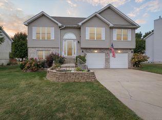 107 Kensington Ct, Battle Creek, MI 49015