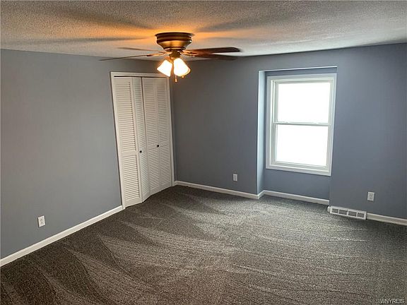 4th image of 75 Henel Ave APT 7