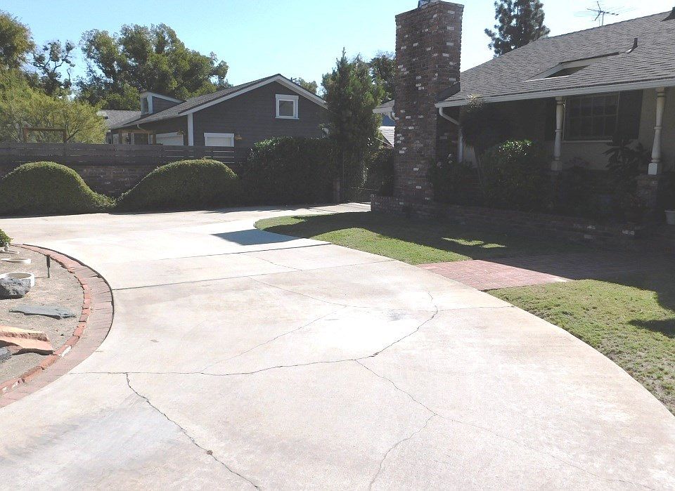 1st image of 1118 El Norte Ave