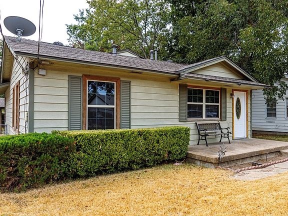 2nd image of 8710 Cardella Ave