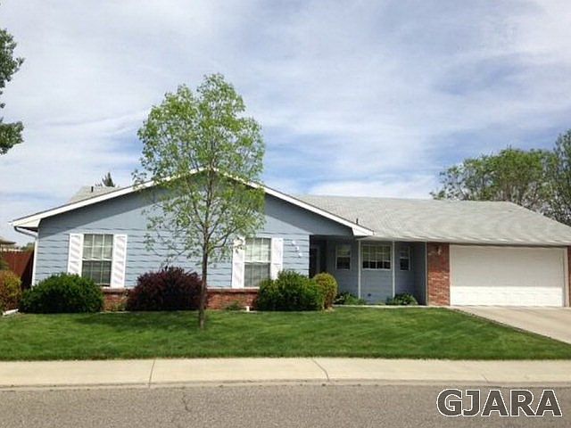 1st image of 636 Avalon Dr
