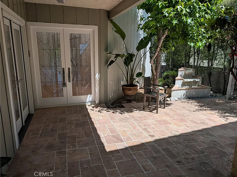 1451 3rd St — Photo 3