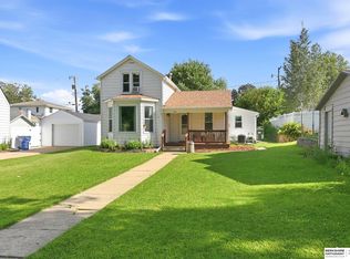 538 E 14th St, Wahoo, NE 68066