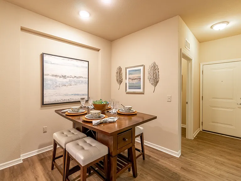 Broxton Bay Apartments — Photo 2
