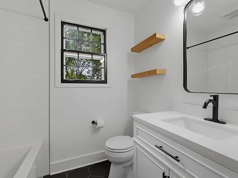714 Davidson Rd — Photo 24
