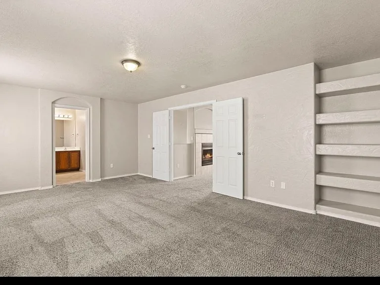 2419 Pelizzano Dr SE — Photo 8