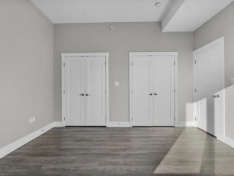3569 Dutch Village Rd — Photo 63
