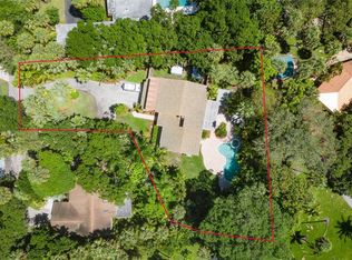 2220 SW 27th Ter, Fort Lauderdale, FL 33312