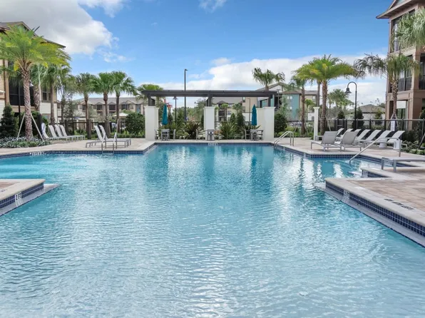 POINTE AT EAST SHORE APARTMENTS