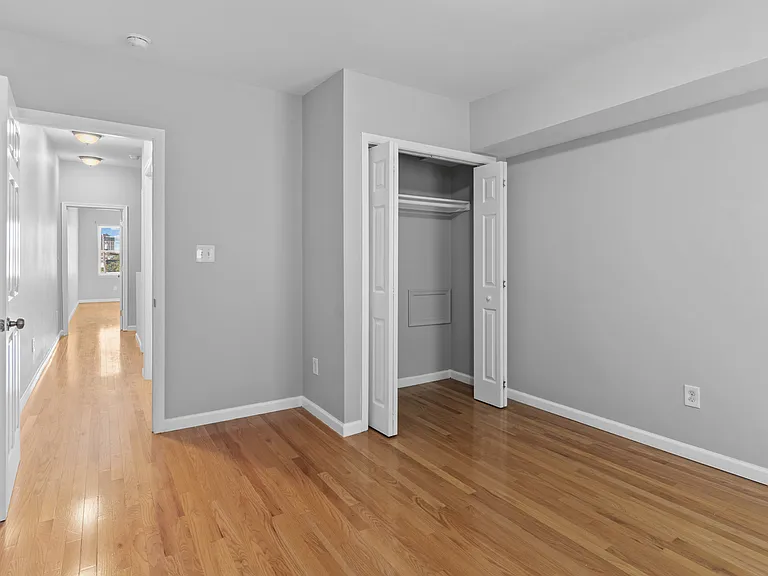 513 S Chester St — Photo 22