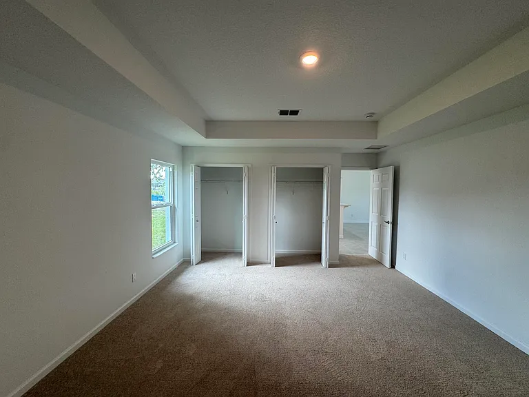 532 SW Buswell Ave — Photo 19