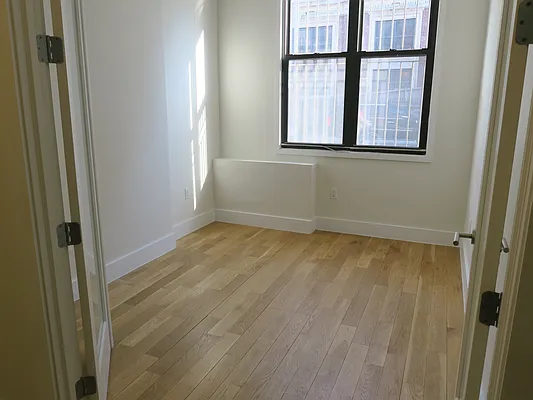 Rented by Nest Seekers International | media 8