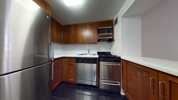 Rented by Bond New York | media 12