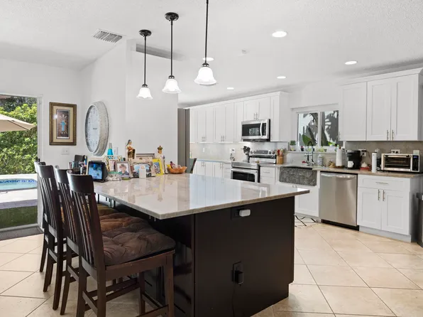 10454 Buena Ventura Drive, Boca Raton, FL 33498