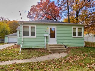 2101 11th St, Winthrop Harbor, IL 60096