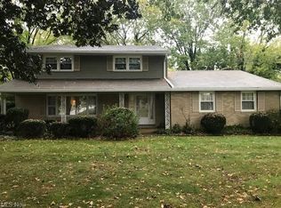 2315 Crosshaven Rd NW, Canton, OH 44708