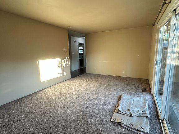 3rd image of 1615 Herbert St