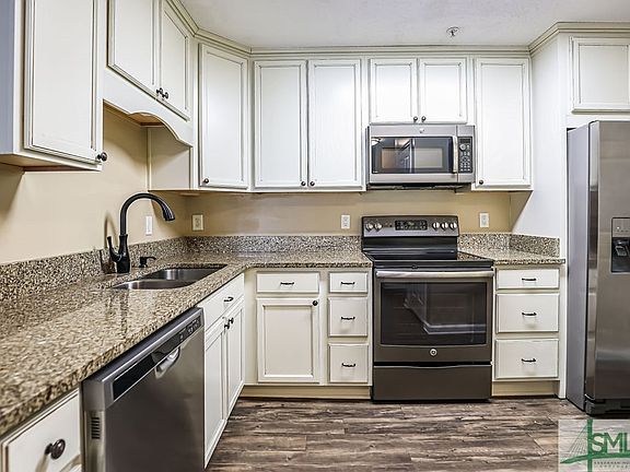 4th image of 5301 Walden Park Drive