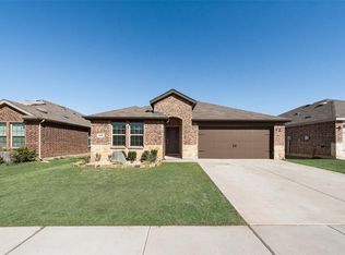 4016 Huntington Dr, Denton, TX 76209