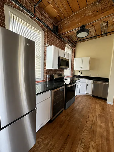 85 Harding St #1A Photo 1