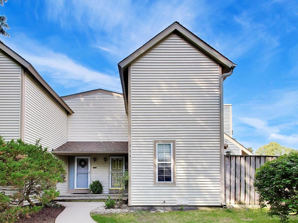 1st image of 913 Campbell Dr