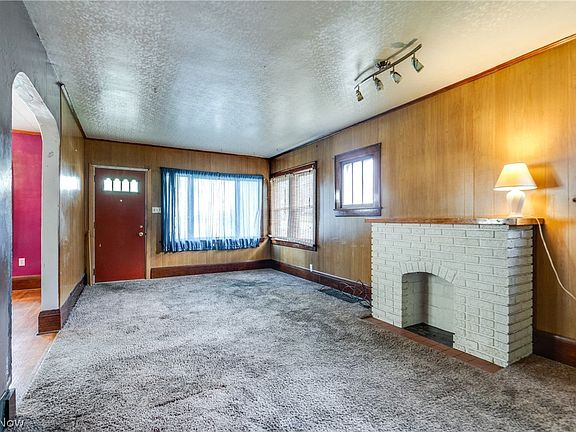 5th image of 164 E Baird Ave